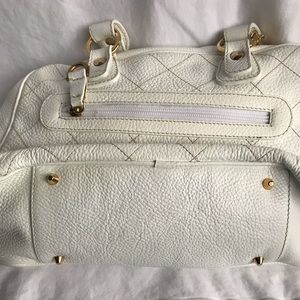 Guia’s Bags - Beautiful Italian White leather tote. Guia’s Bags - Beautiful Italian White leather tote.